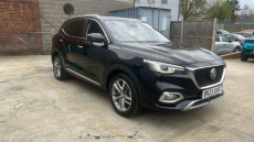 MG Hs 1.5 T-GDI Exclusive 5dr DCT Petrol Hatchback